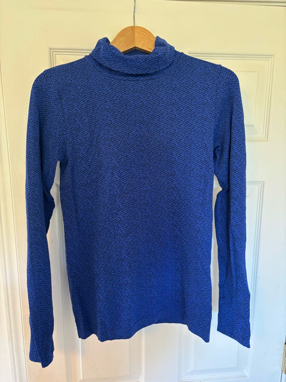 Athleta Cobalt Blue Long Sleeve Turtleneck Top